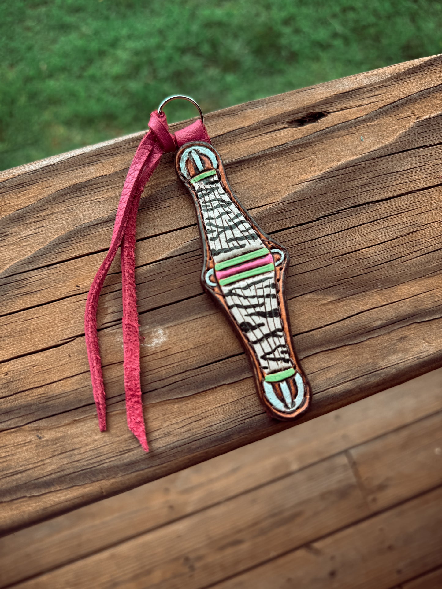 *PRE ORDER* Colorful Cinch Keychains (2-3 weeks)