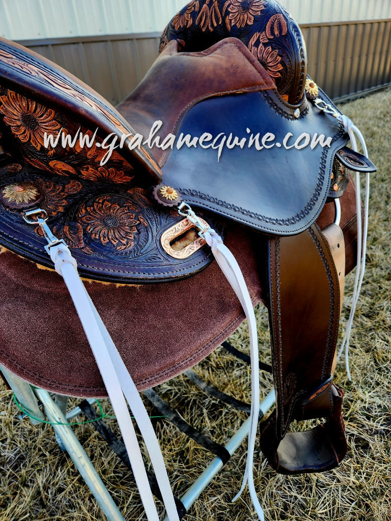 White Latigo Saddle Strings (Pair)