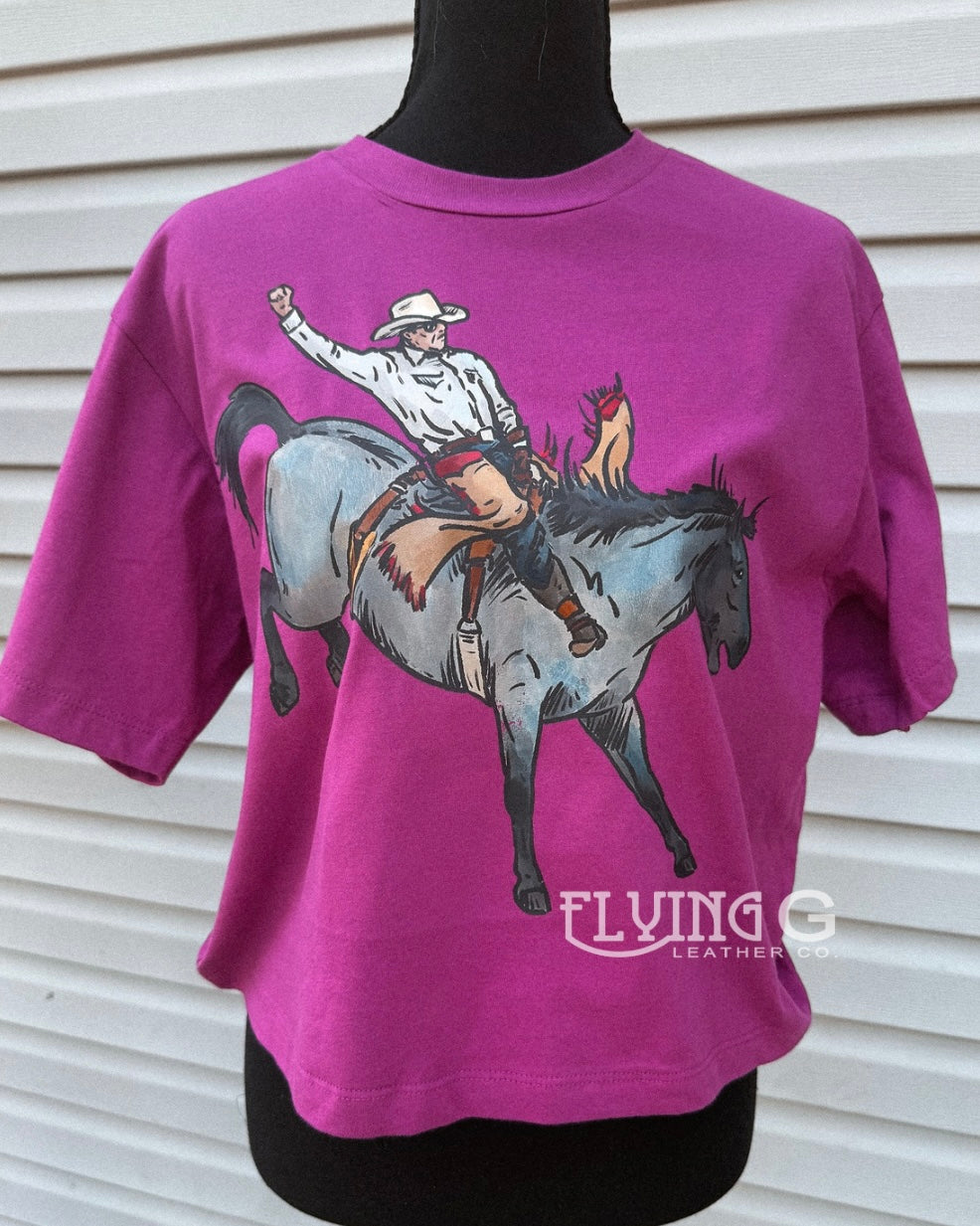 Roan Bareback Crop Tee (fuchsia)