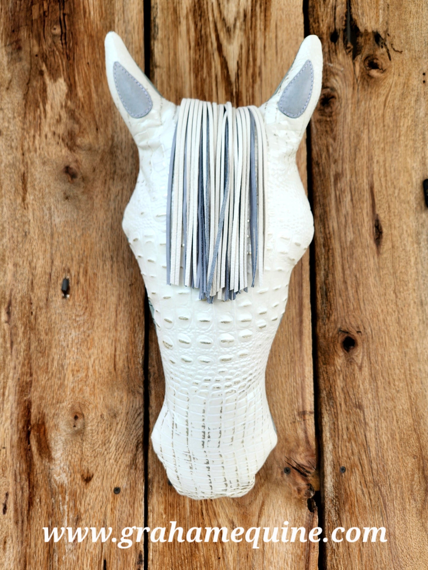 Pony Pillow White/Grey